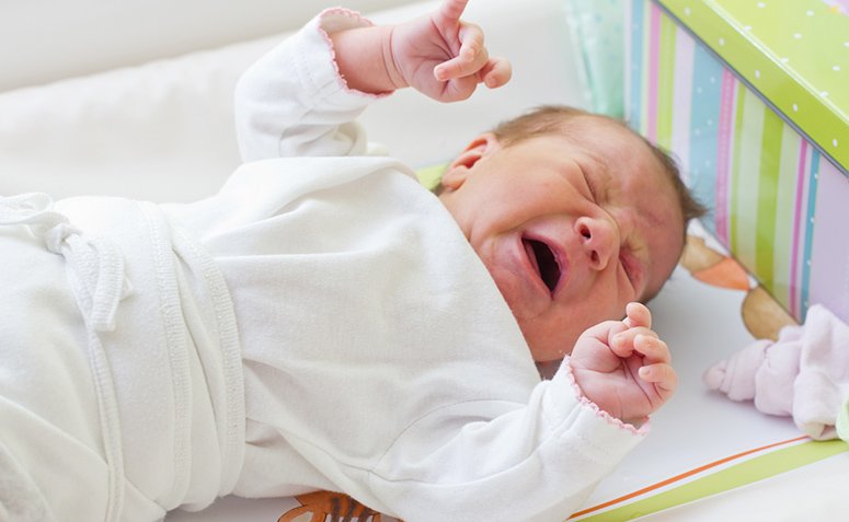 Cólico en bebés: conozca los síntomas y las formas de aliviar