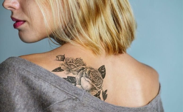 Tatuaje sexy: 70 ideas de diseño que son pura sensualidad