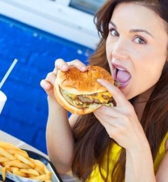 Comida rápida: que comer y que evitar en los menús